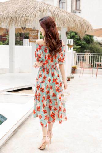 夏季连衣裙，女装连衣裙，千娜利