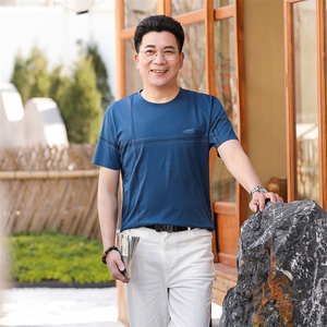 薄款男士短袖体恤中年圆领半袖夏季新款时尚休闲男装宽松T恤上衣图片