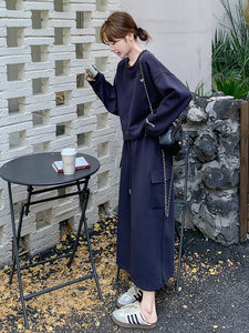藏青色休闲时尚卫衣套装裙女2025春季新款韩系慵懒风半身裙两件套图片