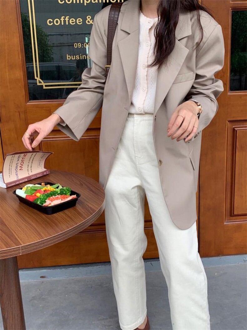 超洋气的一款西装外套新款上架，女装西装，桔子