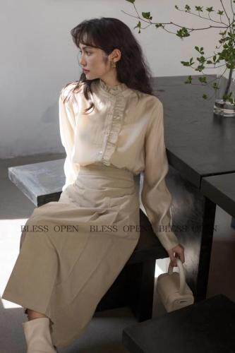 秋季新款木耳边领气质衬衣，其它，BLESS OPEN