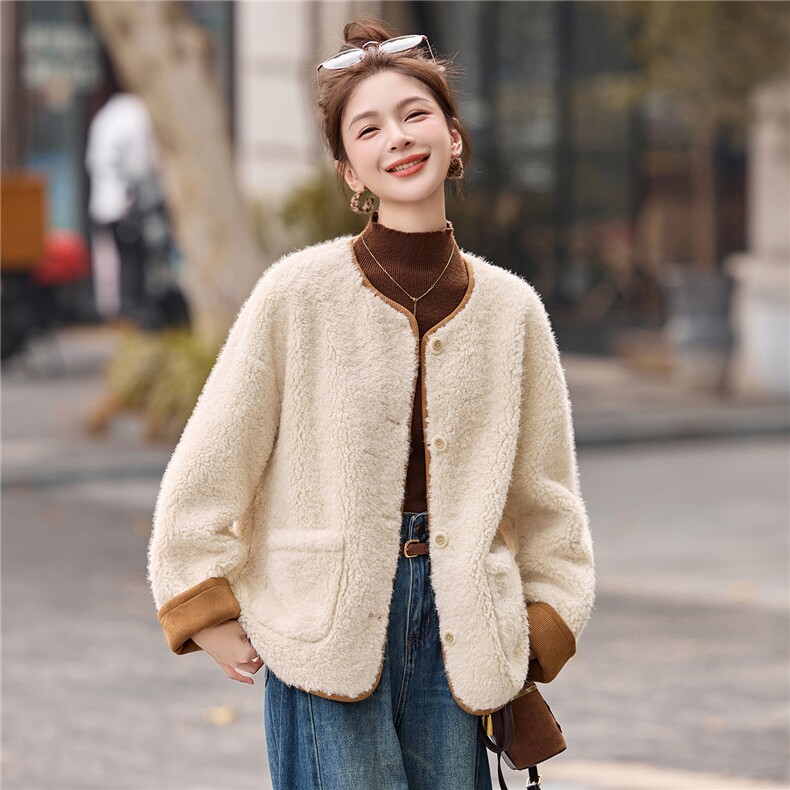 轻熟风气质拼色圆领羊羔毛外套女2025秋冬季百搭显瘦皮毛一体棉服,女装毛呢外套,蓝诺裳
