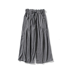 灰色