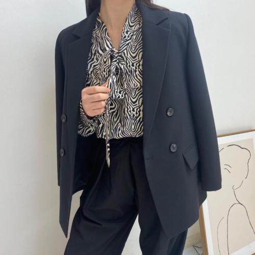 秋装新款西装，女装西装，春天