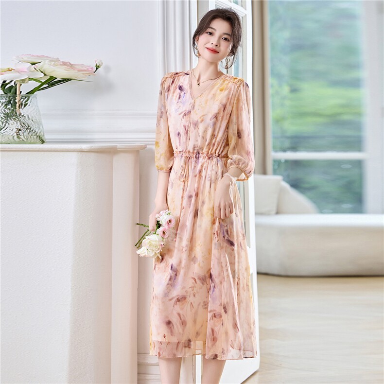 高档蕾丝拼接v领印花乔其纱真丝连衣裙2025优雅气质女士真丝,女装连衣裙,阿舍尔精品