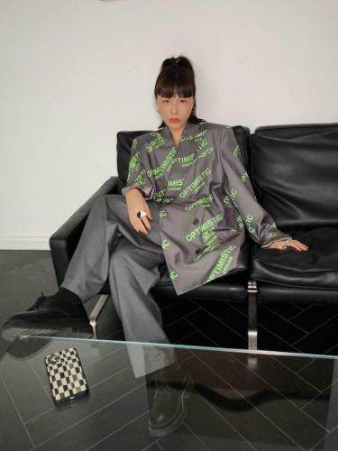 印字母西装外套，可当裙子穿...，女装西装，PINK