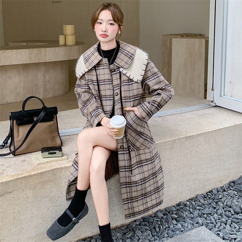 韩系俏皮娃娃领格纹毛呢大衣女2025年秋冬季新款显瘦长款呢子外套,女装毛呢外套,纯色衣恋