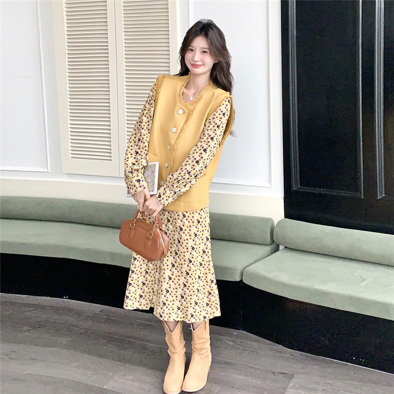 现货2025秋季新款女装精品两件套装时尚套装,女装套装/套裙,2C120
