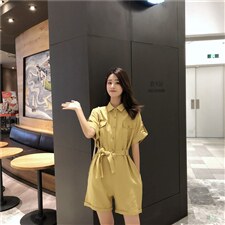 柠檬黄短裤