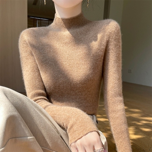 2025秋季时尚修身半高领打底衫配大衣内搭毛衣女加厚羊毛针织衫图片