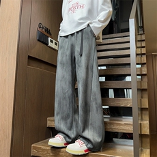深灰色