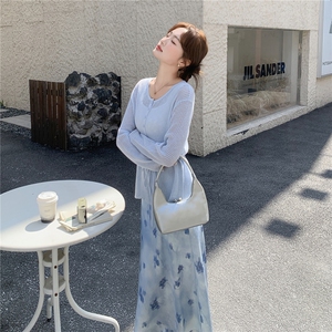 法式温柔风针织开衫印花半身裙两件套女春夏气质氛围感穿搭A字裙图片