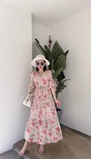 碎花连衣裙，女装连衣裙，布萱