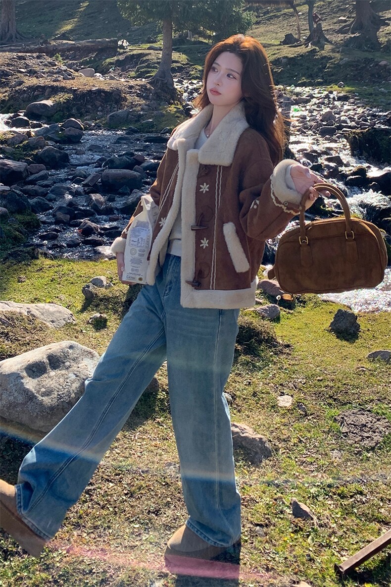 2025年冬季新款皮毛一体刺绣短外套2b082-2245-p240-k360,女装短外套,2B082