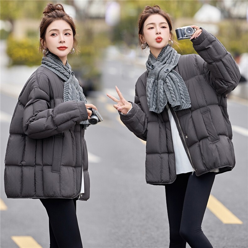 【现货现货】【数据很好】2025冬季新款羽绒服90白鸭绒配围巾外套，女装羽绒服，一安秀