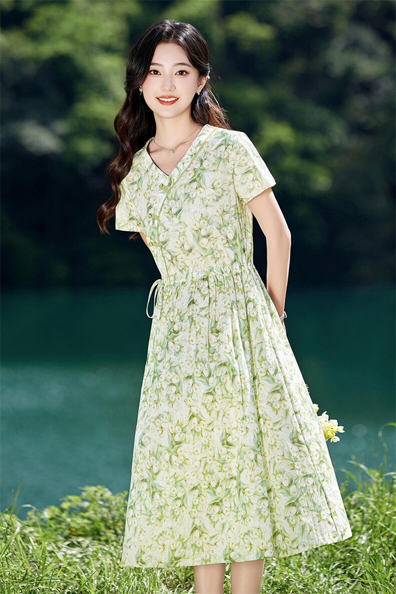 碎花纯棉连衣裙女士2026夏季新款修身显瘦复古气质收腰中长款裙子,女装连衣裙,倪叶myz