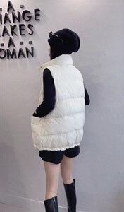 2021冬季羽绒马甲图片