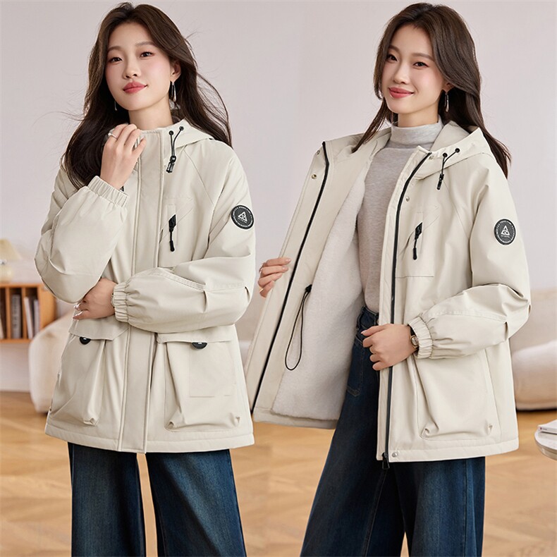 2025冬装新款简约时尚加绒冲锋衣外套，女装户外服装，阿丹