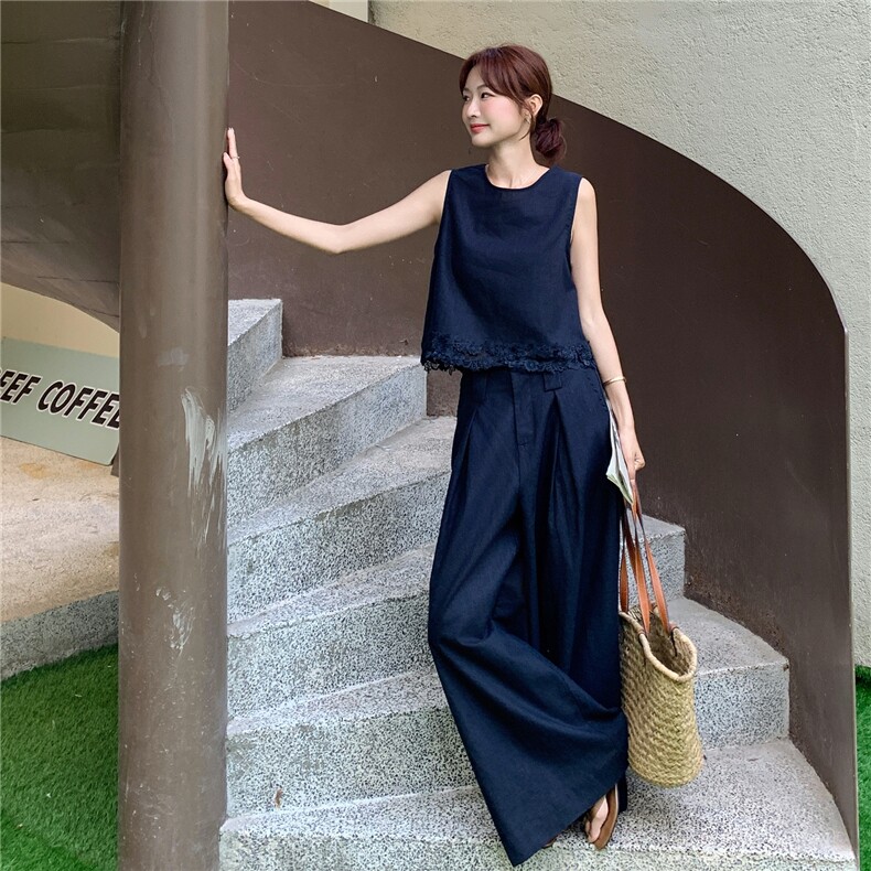 深蓝色淡人穿搭阔腿裤两件套女2025夏季蕾丝花边拼接无袖背心套装,女装套装/套裙,2C095