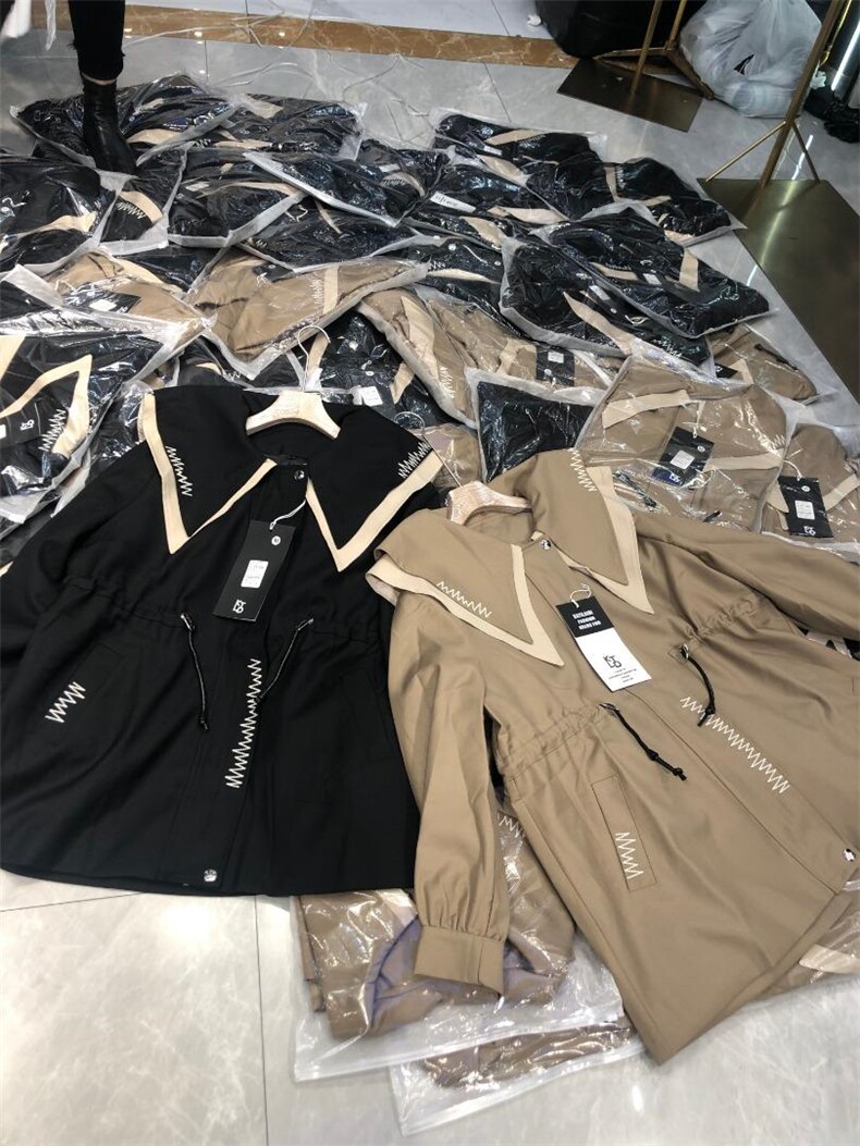 风衣俩色俩码，女装风衣，魅影菲怡