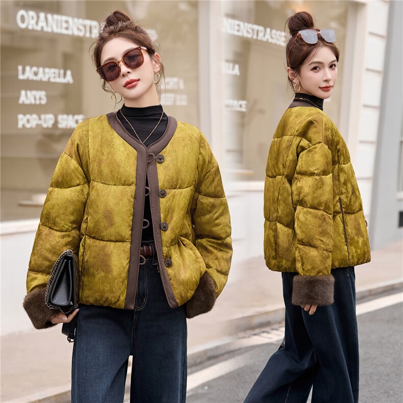 2025年潮冬季短款新中式羽绒服新款，女装羽绒服，依如秀(原杭风阁)