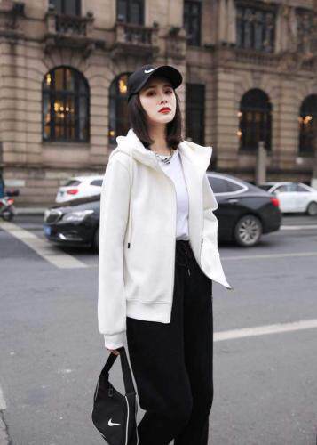 春款爱心带帽开衫，女装，魅力布梵