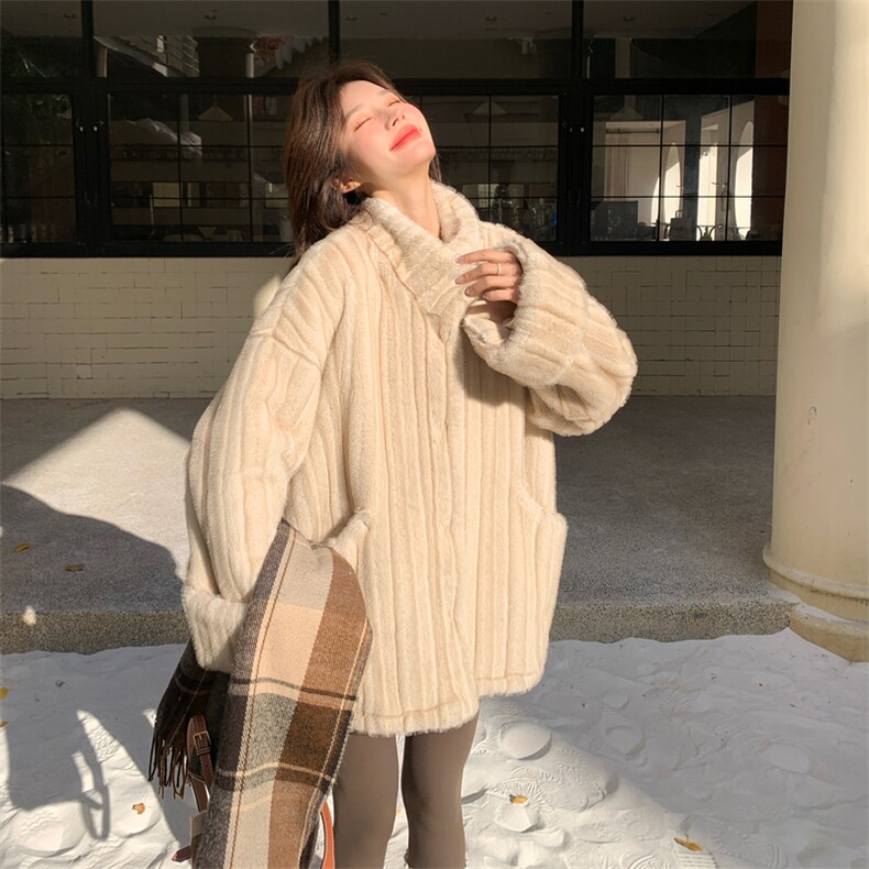 杏色慵懒风仿水貂毛立领外套女2025冬新款高级感保暖厚实皮毛一体,女装皮草,2C159