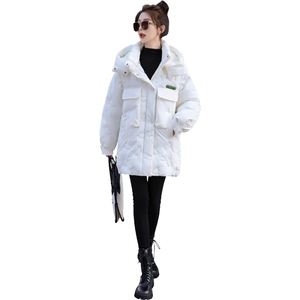 现货新款女冬装宽松休闲时尚通列减龄羽绒棉加厚保暖外套连帽棉衣图片