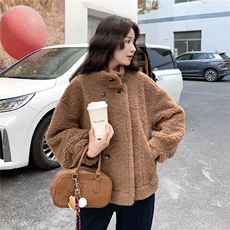 两面穿皮毛一体麂皮绒羊羔毛短外套P205K328，女装短外套，2B076