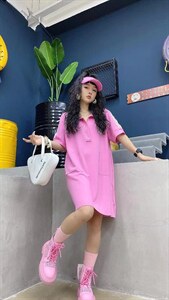 潮牌连衣裙图片