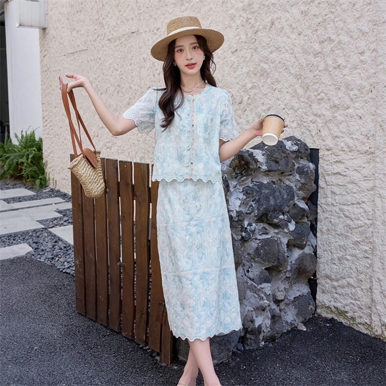 夏蕾丝刺绣短袖上衣半身裙套装女法式流行修身A字裙两件套,女装套装/套裙,难舍钰依