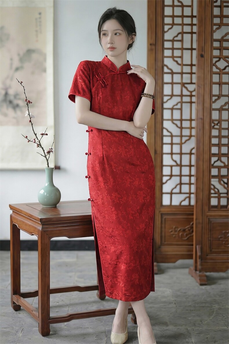 2026年夏季气质时尚修身显瘦民族风旗袍中长裙,女装汉服/婚纱/旗袍/礼服,媚琳依坊
