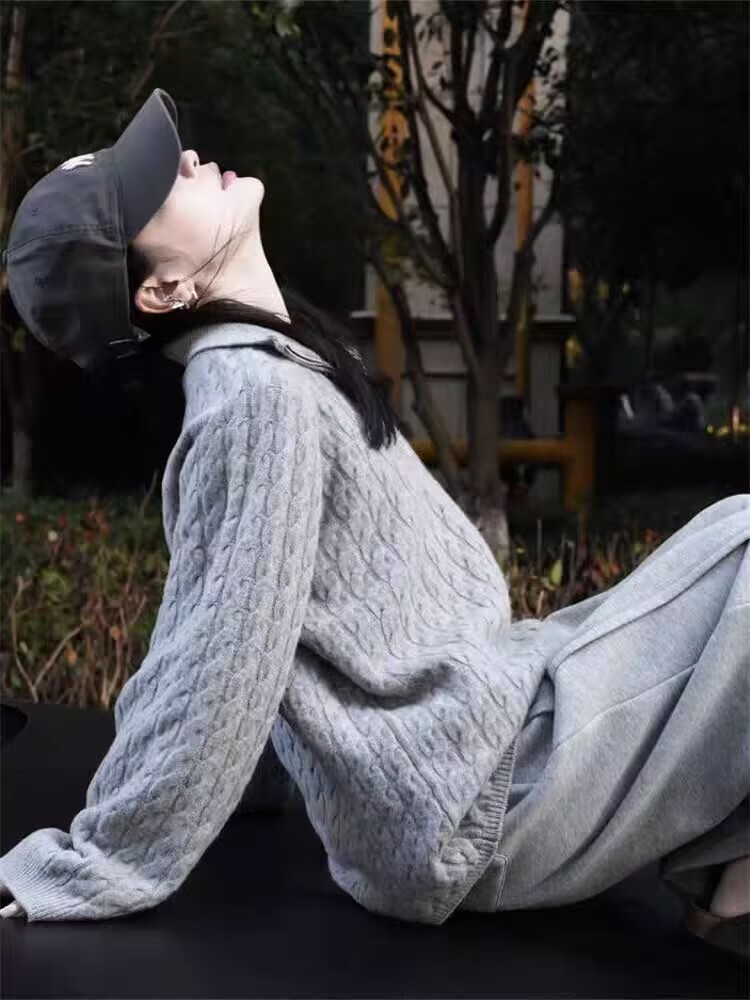 2025羊毛半拉链扭花舒适百搭简约秋冬新款保暖软糯,女装羊毛衫,莺澜羊绒