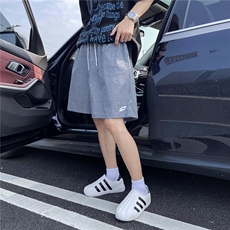 蓝色