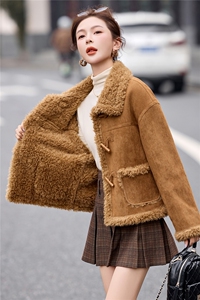 巨好看鹿皮绒皮毛一体外套女冬季新款小个子短款加绒加厚棉服图片