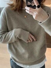 毛衣女新款2024秋冬套头短款宽松慵懒针织上衣，女装羊毛衫，恩泰羊绒