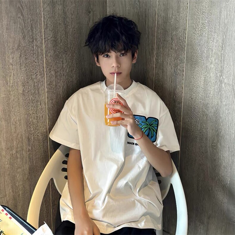 万针全刺绣工艺抖音得物高品质260克重磅纯棉双纱美式高街短袖T恤，男装T恤，电商A486