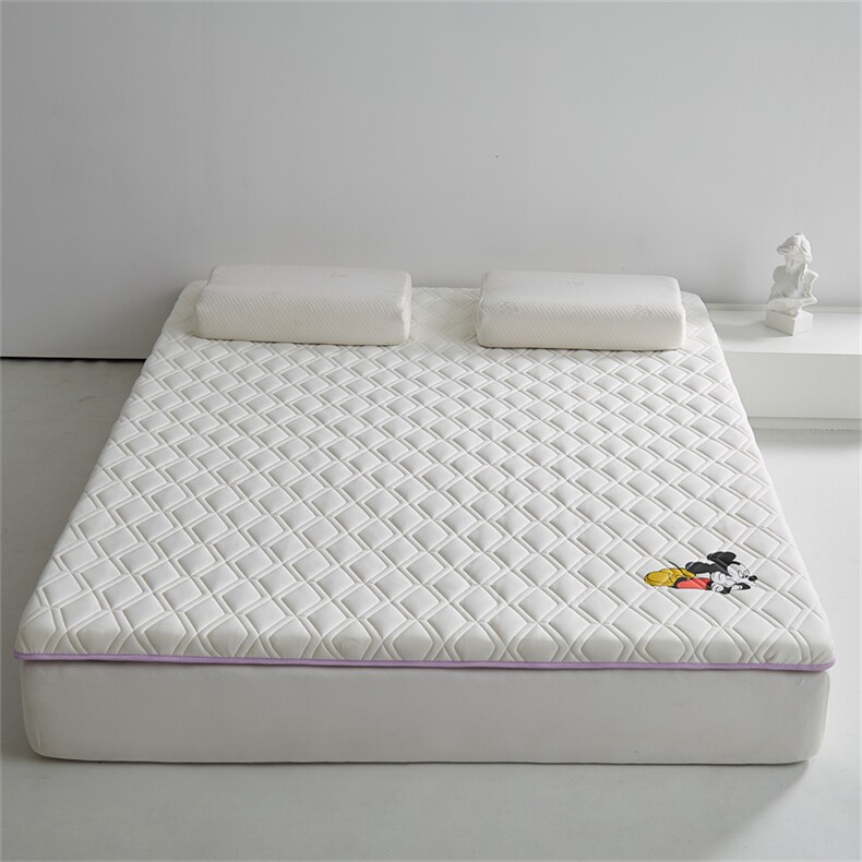 秋冬新款A类乳胶床垫（不塌陷），被套/被芯，一起卖家纺