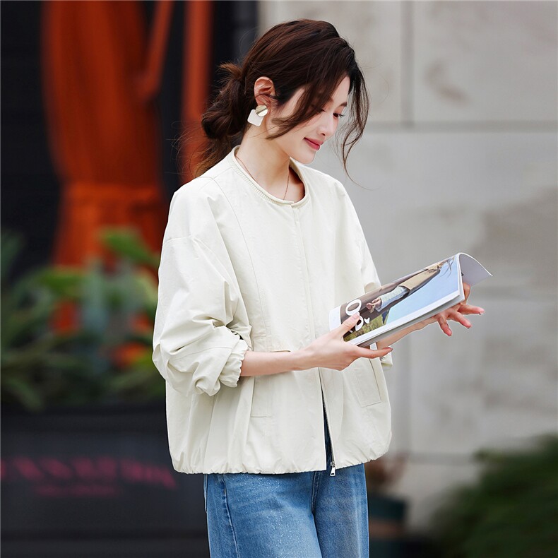 短款外套女春季2026新款小个子时尚减龄百搭高端上衣,女装短外套,鑫源服饰