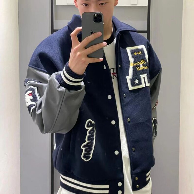 棒球服外套春秋2025新款美式宽松设计感百搭学院风刺绣夹克上衣图片