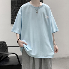 浅蓝色