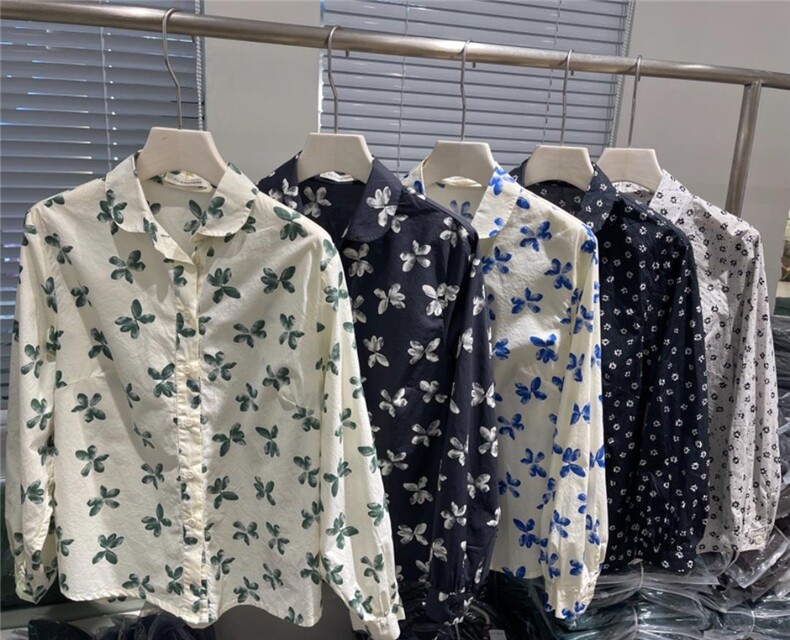 秋季新款上衣，其它，雨潇坊