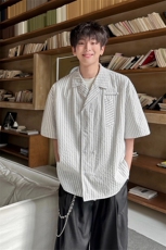 春夏英伦学院风青春男大竖条纹短袖衬衫翻领外套口袋设计短袖P40，男装衬衫，电商B319