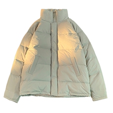 豆绿色
