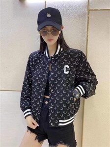 春装韩版休闲外套字母款图片