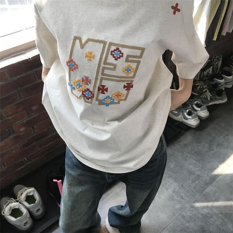 H0516-p35设计感刺绣精梳紧密短袖t恤情侣款,女装T恤,星座617A-2