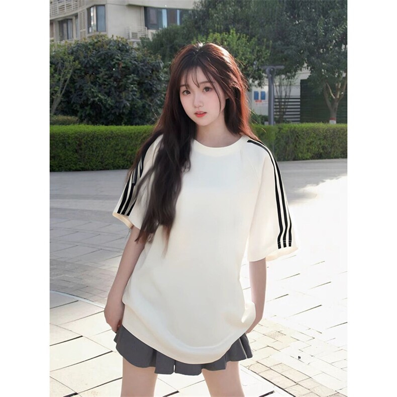 抖音得物高品质二开240克宽松纯棉美式潮牌三条杠织带短袖T恤图片