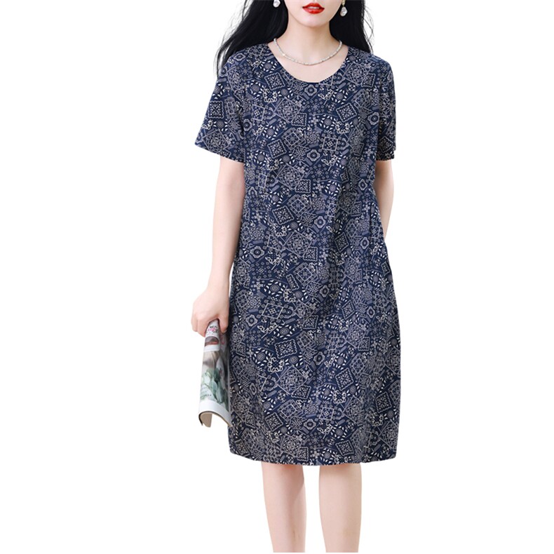复古蓝色碎花连衣裙胖妹妹圆领娃娃裙女2024新款夏季潮大码遮肚子,女装连衣裙,鑫鑫格