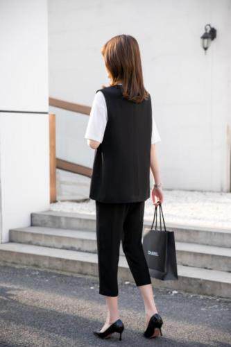 休闲三件套装，女装职业装，英利伊人