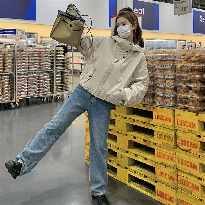 高级小众韩系慵懒chic杏色连帽工装外套女春秋超火好看短夹克上衣,女装短外套,2C239